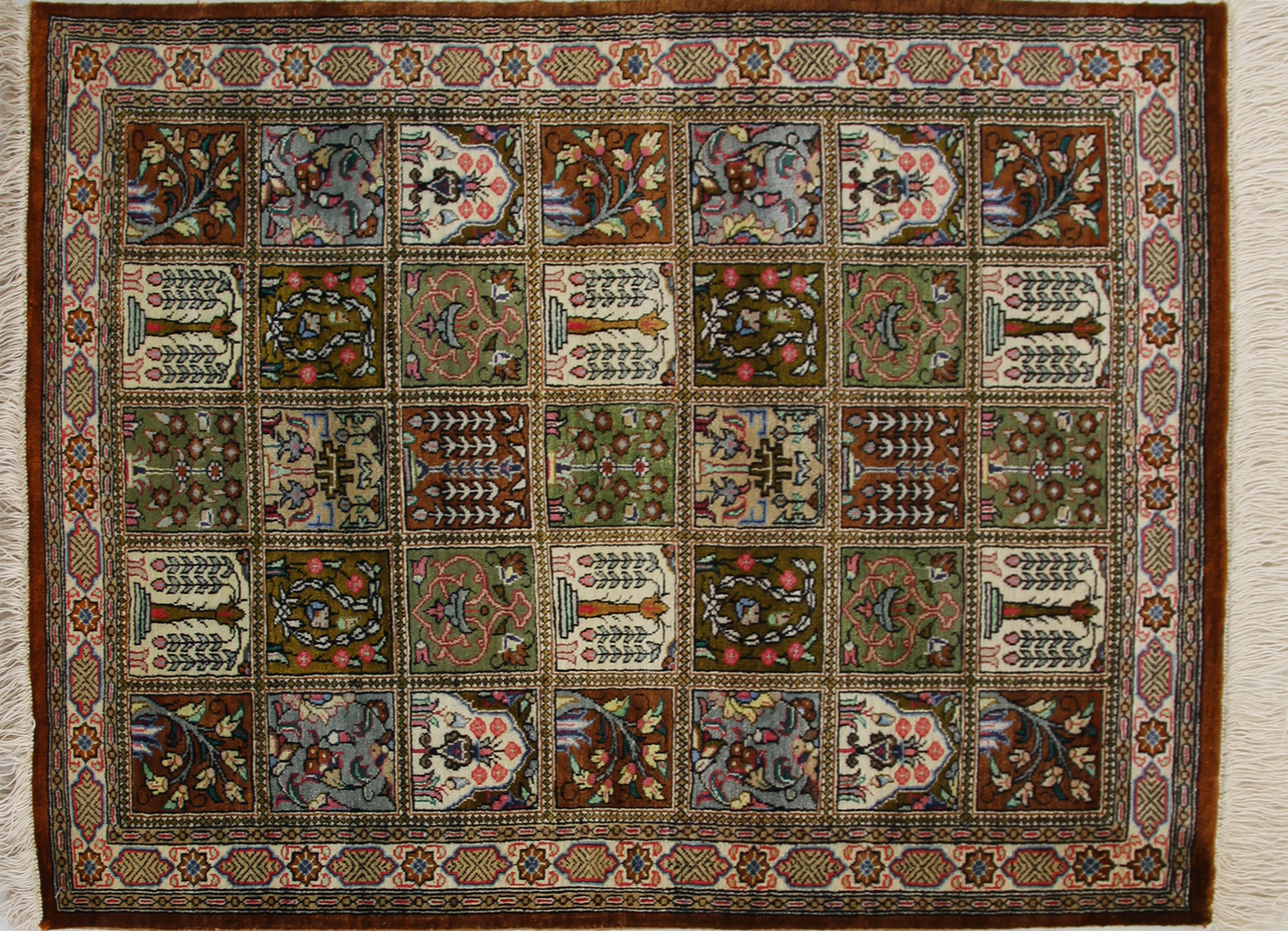 Persian carpet, piece no. 0056, 77x54cm