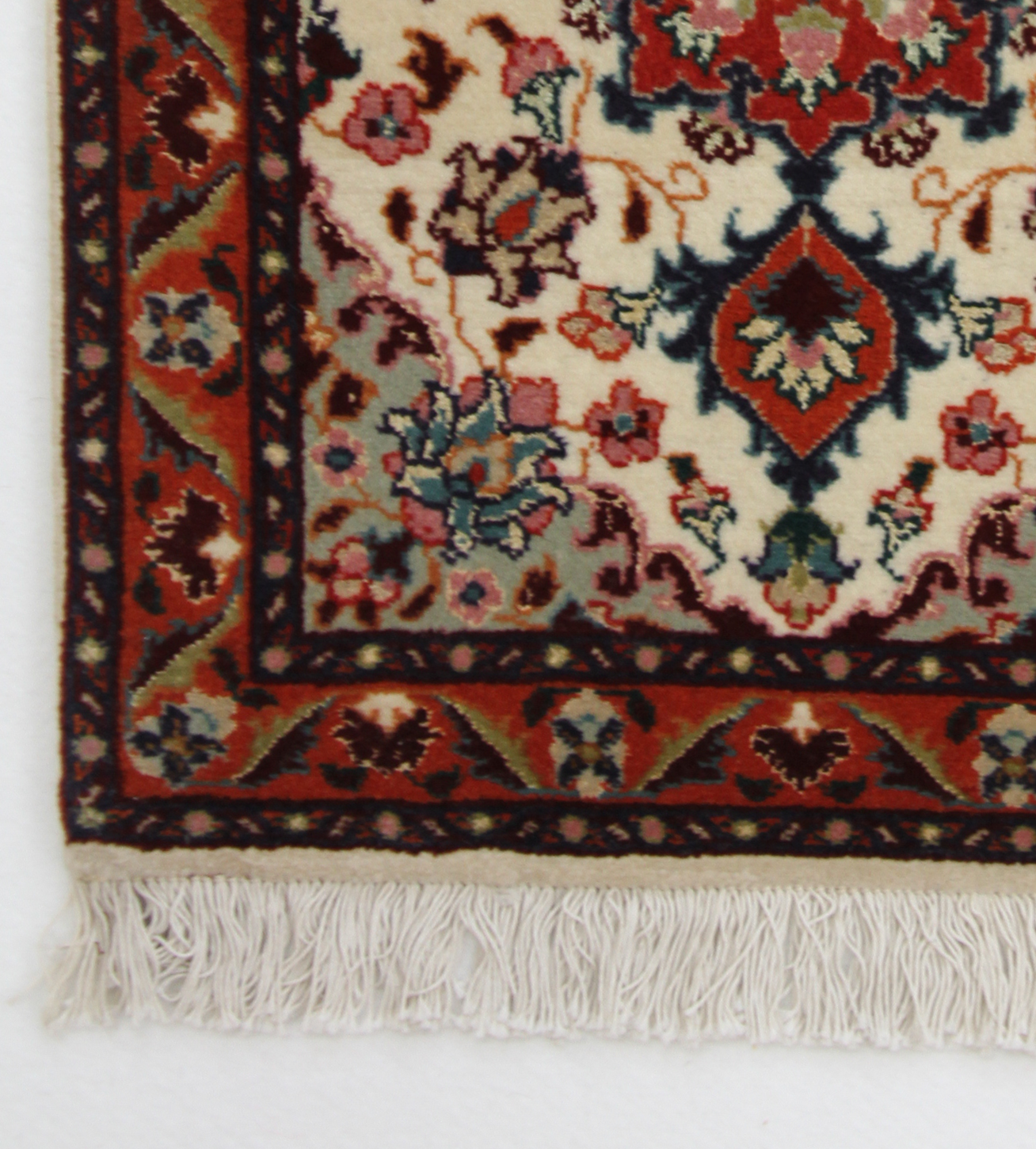Persian carpet, piece no. 4233, 52x40cm