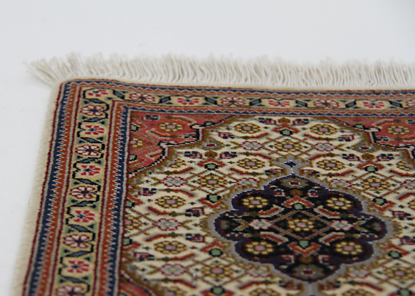 Persian carpet, item number 4263, 40x30cm