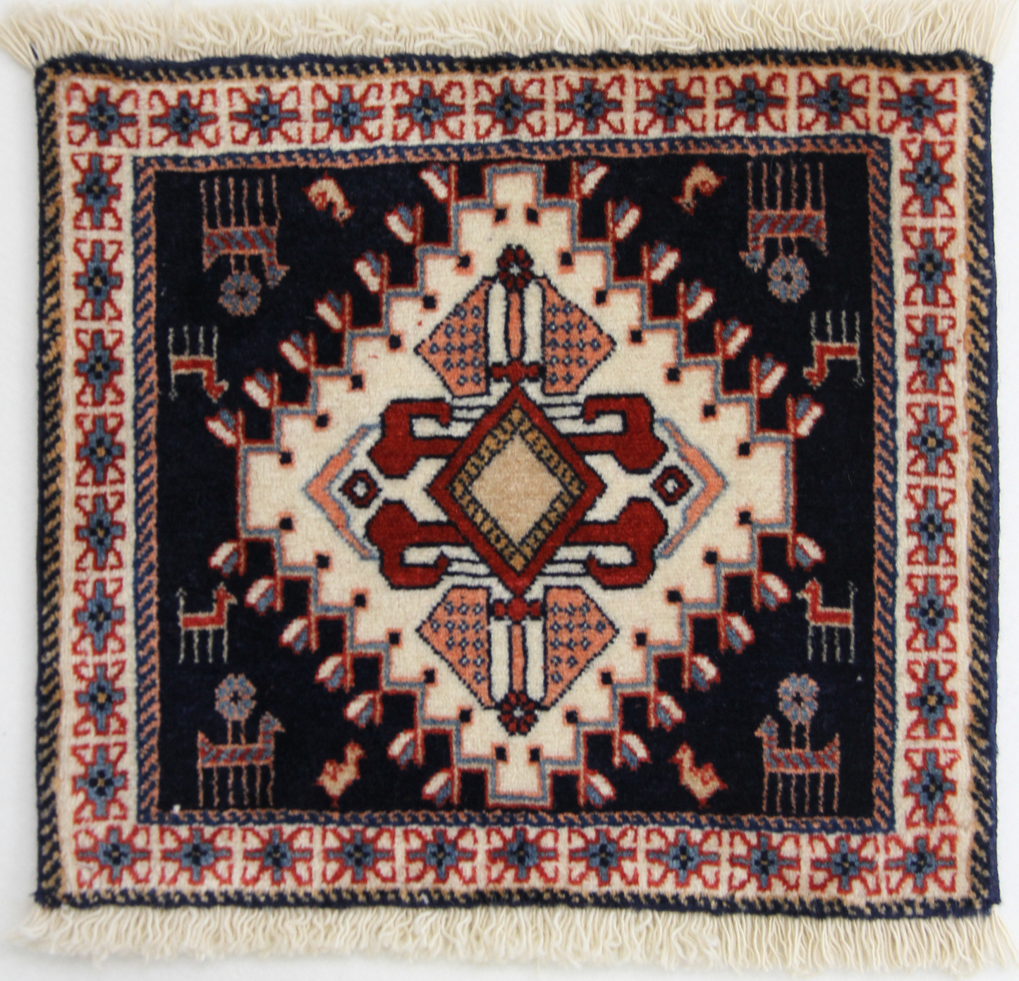 Persian carpet, item number 4287, 37x40cm