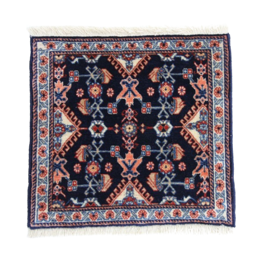 Persian carpet, piece no. 4286, 42x40cm