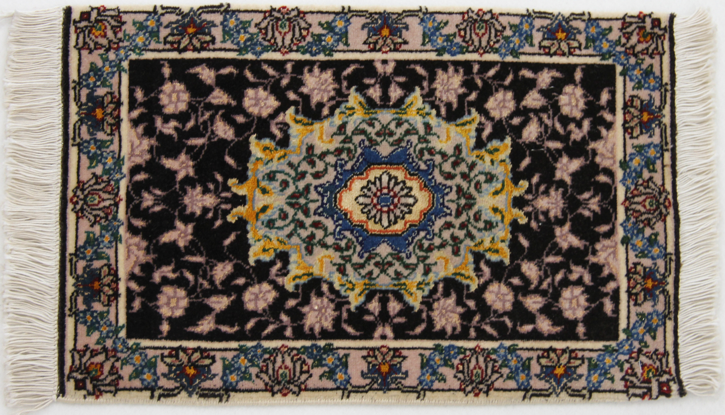 Persian carpet, item number 4261, 44x30cm 