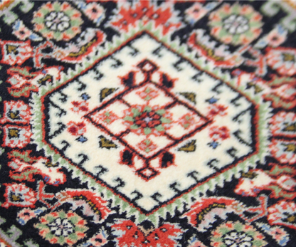 Persian carpet, item number 4269, 53x43cm 