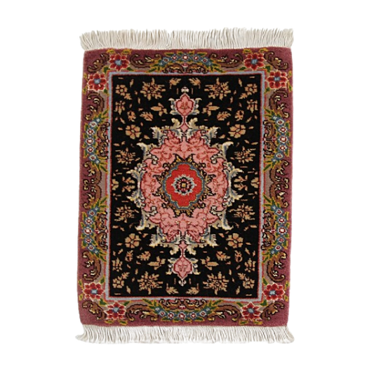 Persian carpet, piece no. 4243, 44x30cm