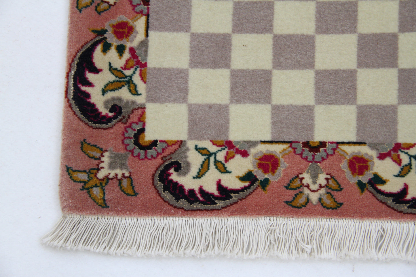 Persian carpet, item number 4235, 45x40cm