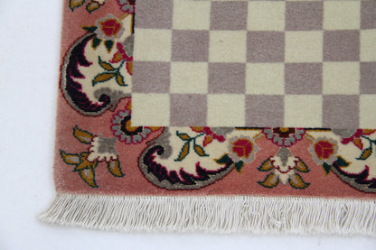 Persian carpet, item number 4235, 45x40cm