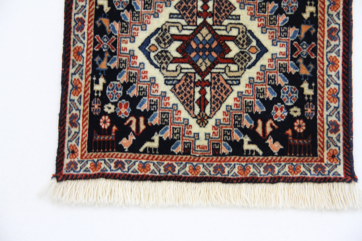 Persian carpet, item number 4283, 38x40cm