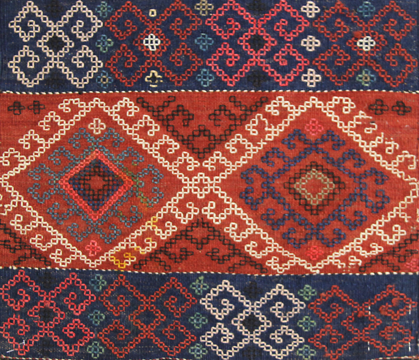 Kilim carpet, piece number K4306, 46x42cm